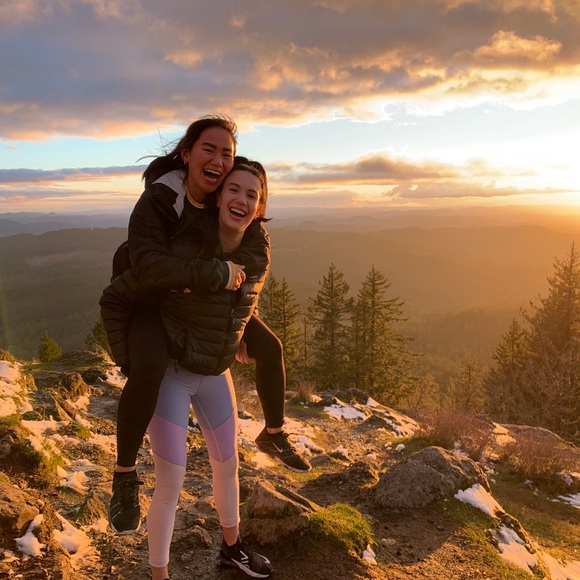 Meet your Posher, Mia - Picture 4 of 7